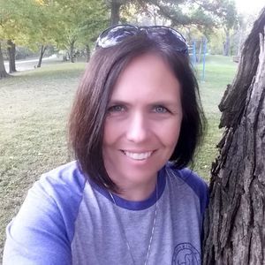 Meet your Posher, Lena